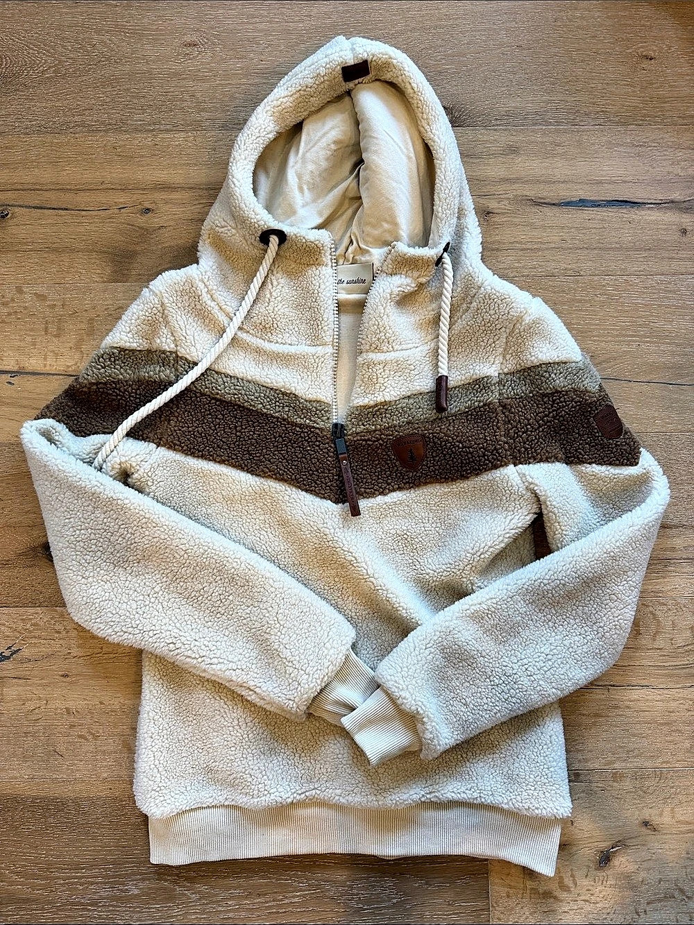 Wanakome Alicia Sherpa Teddy Hoodie Cream & Brown Small